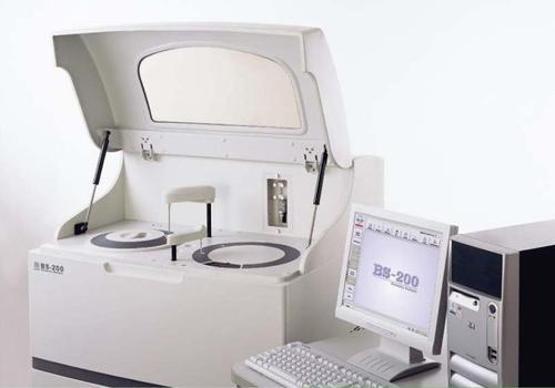 fully-auto-biochemestrt-analiser-500x500